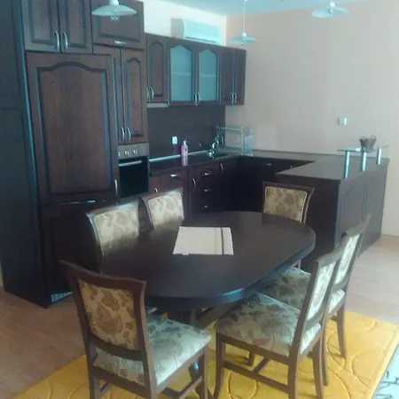 Complex Oazis Lejlighedshotel 4*