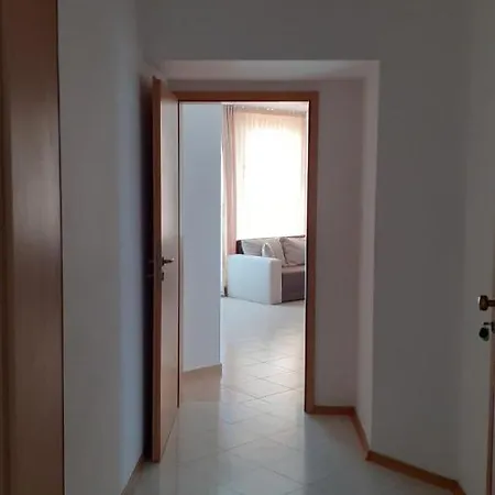 Apartahotel Complex Oazis 4*