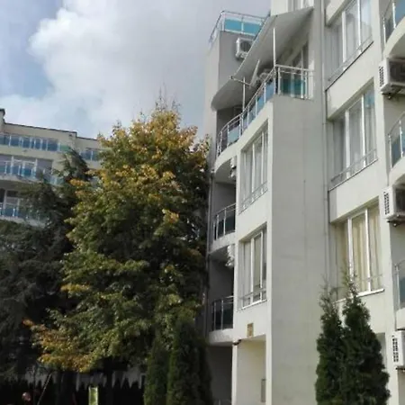 Complex Oazis Apartahotel