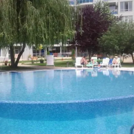 Complex Oazis Apartahotel Ravda
