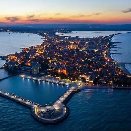 Apartahotel Complex Oazis Ravda