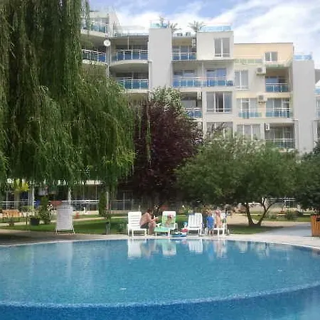Aparthotel Complex Oazis