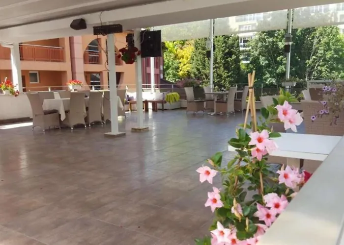 Apart Otel Complex Oazis 4*