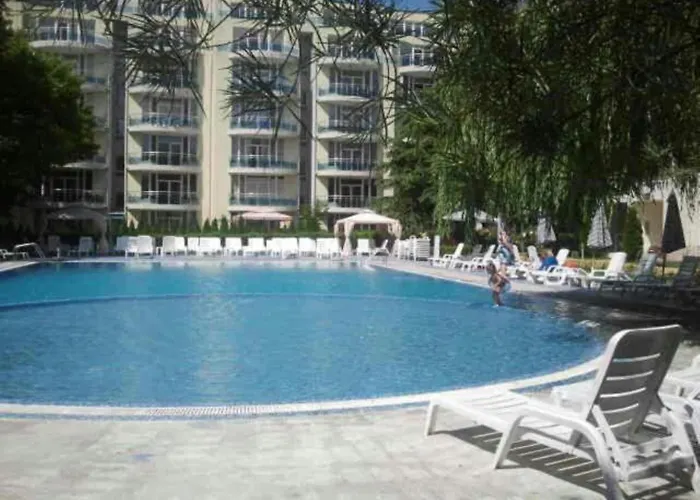 Complex Oazis Apart Otel Ravda